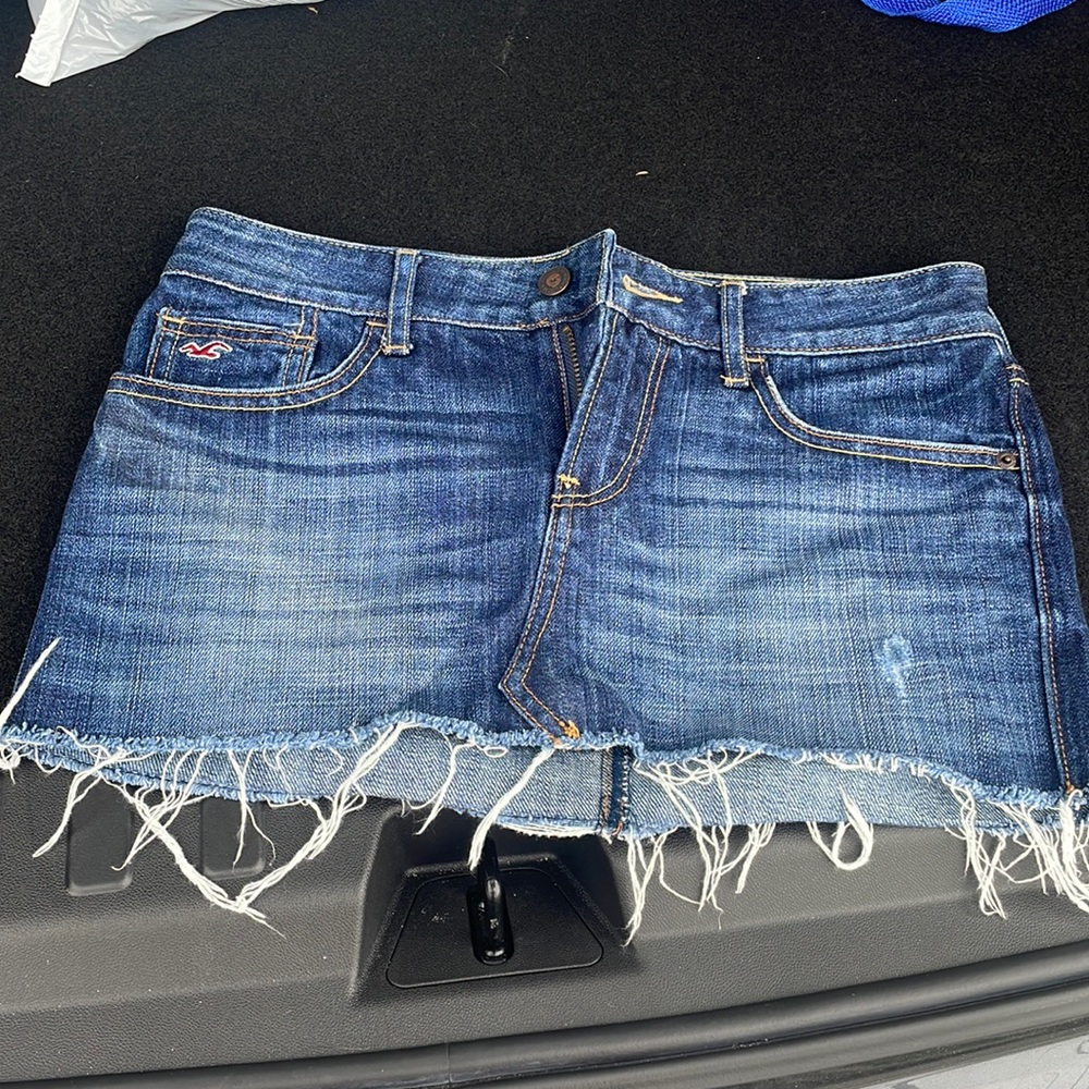 EUC Hollister cute mini skirt